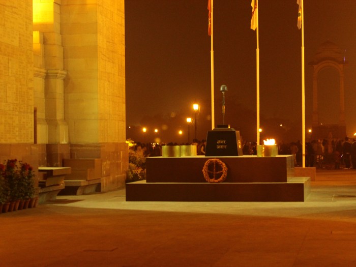 Amar_Jawan_Jyoti,_India_Gate